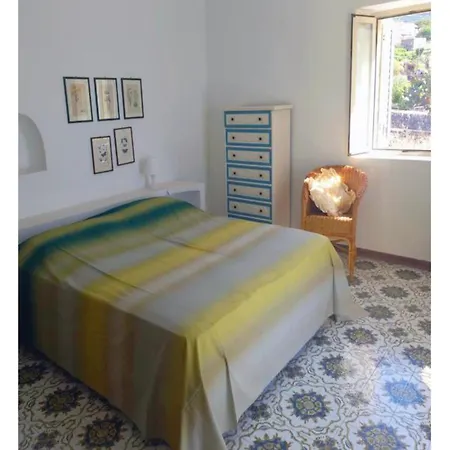 Holiday home Donatella Leni